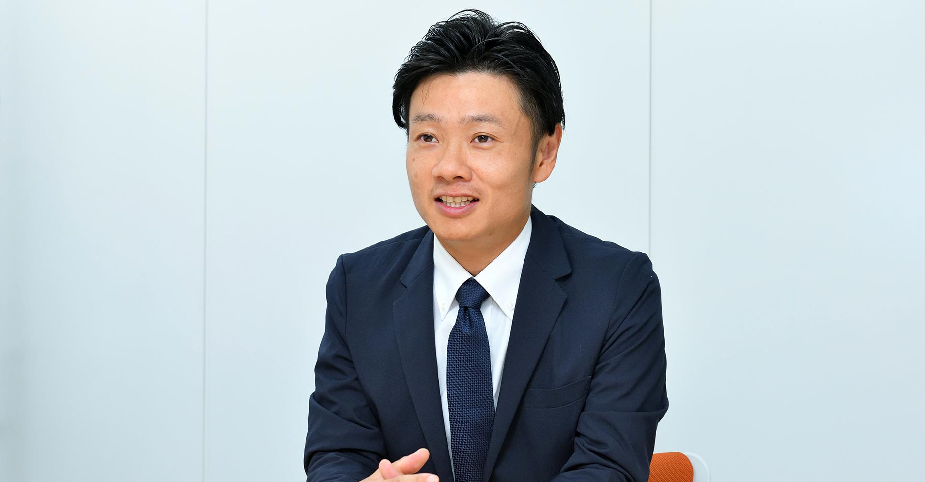 オフィスの雰囲気を教えてください。